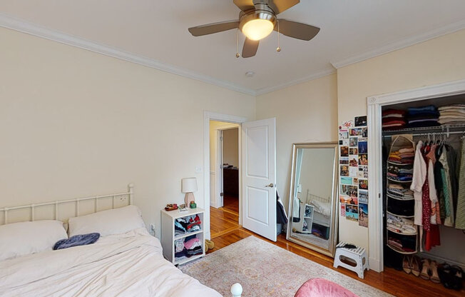 2 beds, 1 bath, 850 sqft, $3,395, Unit 10