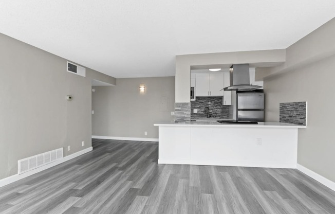 Welcome to Marina Tower