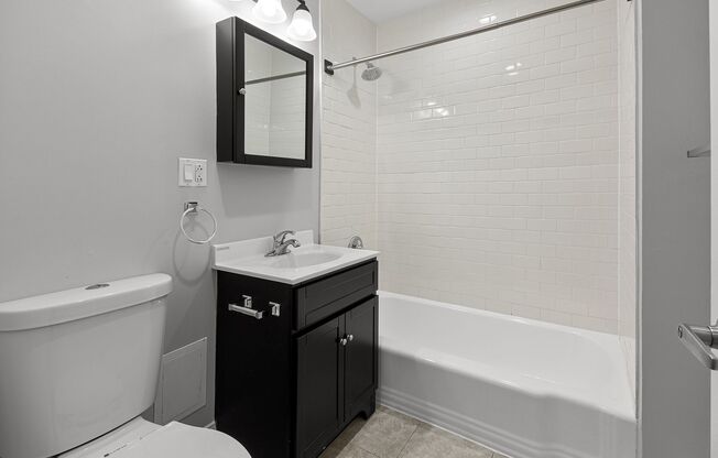 1 bed, 1 bath, 581 sqft, $1,850, Unit 506