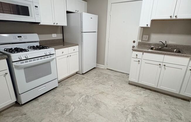 1 bed, 1 bath, 670 sqft, $1,125, Unit CA 137-1S