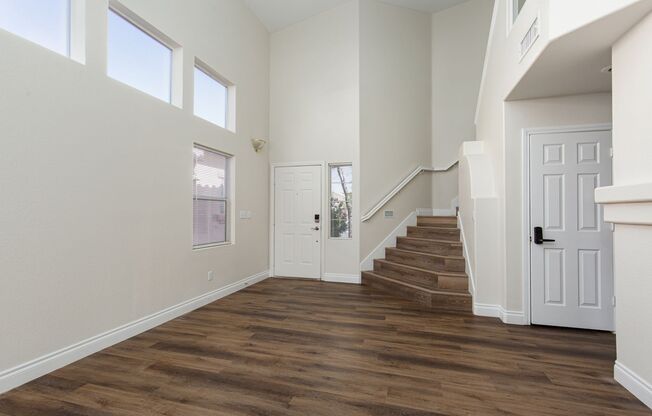Recently renovated 4 br home in the Southwest