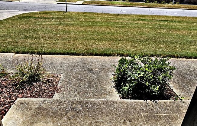 2 beds, 1.5 baths, 1,250 sqft, $975, Unit 2420 #1