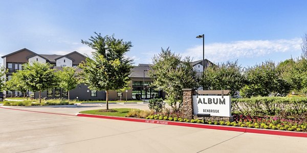 Album Benbrook in Benbrook
