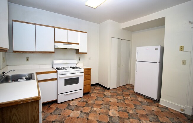 2820 Guilford Ave.