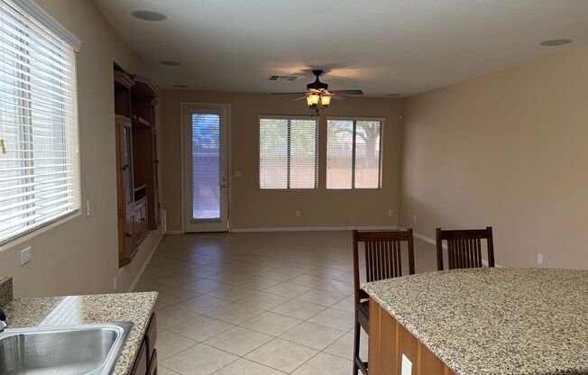 Single Story in Aliante area