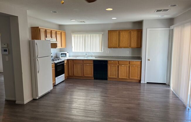 Spacious SW 3 Bedroom + Loft on Corner Lot!