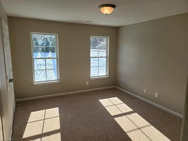 5580 FARMHOUSE TRL