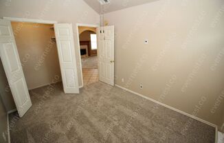 10104 E 85 CT N