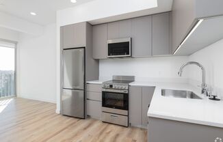 1 bed, 1 bath, 525 sqft, $3,095, Unit 402