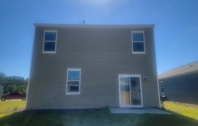 1032 PERIDOTE WAY