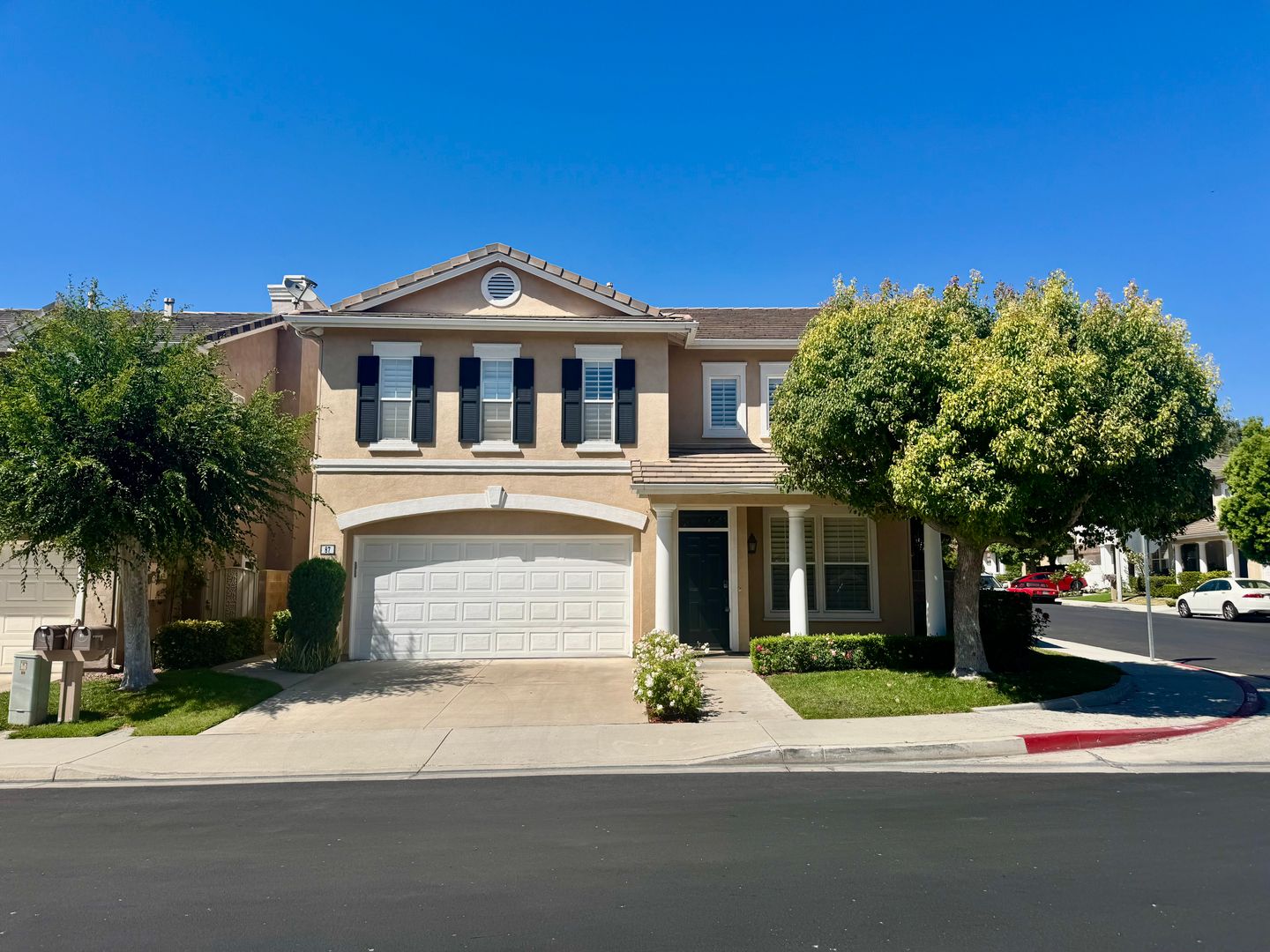 4 bedroom beautiful Irvine home in gated Northwood Pointe