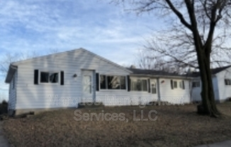 2717 Victoria Ln