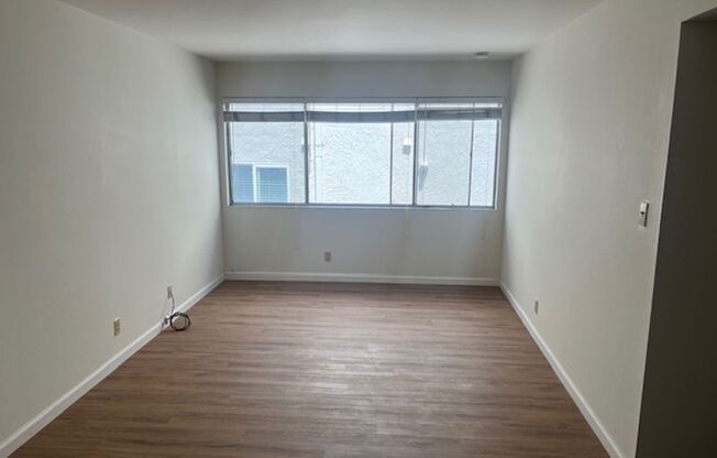 Stannage Ave, 411