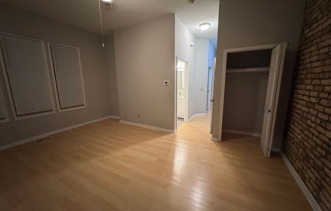 1 bed, 1 bath, $925, Unit 1726-01