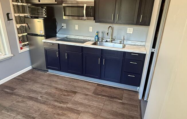 Cute Studio Apartment w/in walking distance to UNC