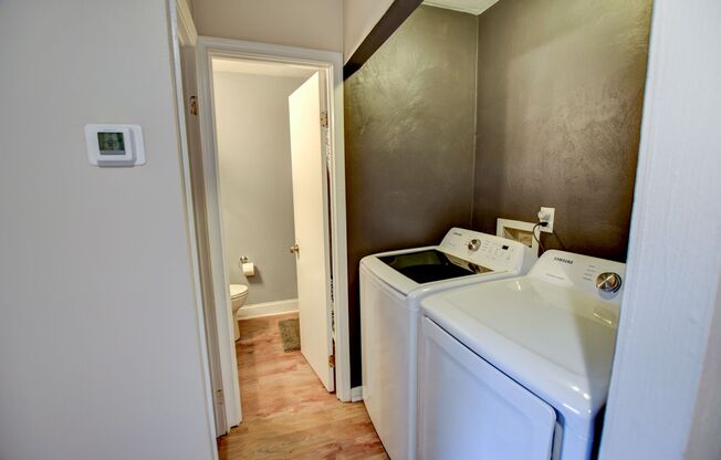 Charming 3-Bedroom, 2-Bath Home in Virginia Beach!