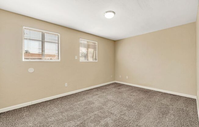 2 beds, 1.5 baths, 865 sqft, $1,450, Unit 10