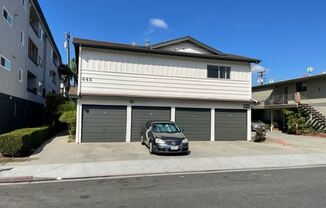 445 CORONADO AVE
