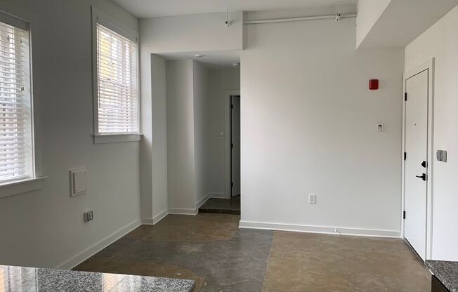 2 beds, 2 baths, 727 sqft, $1,025, Unit 110