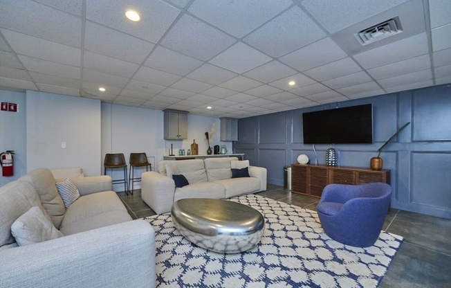 2 beds, 2 baths, 1,435 sqft, $6,990, Unit 501