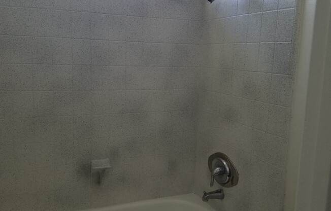 Studio, 1 bath, 450 sqft, $1,575, Unit 279