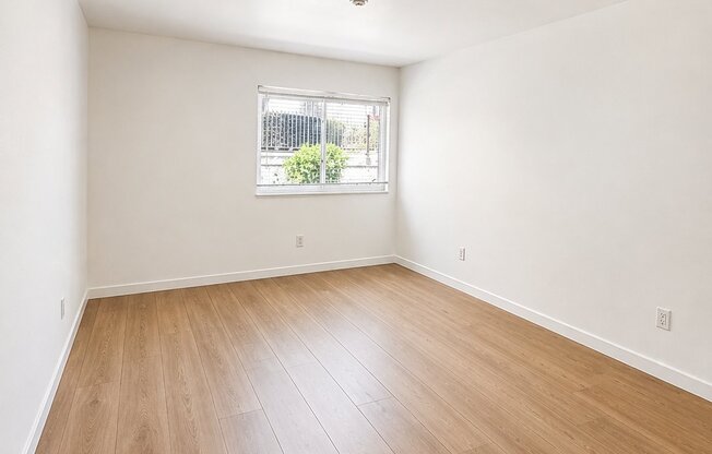 108 N. Helberta Ave