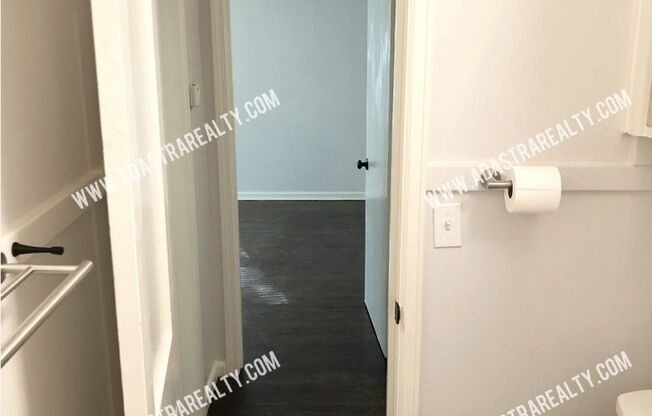 2 beds, 1 bath, $1,495