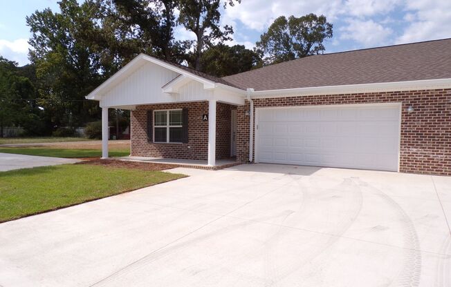 Shady Oak Apartments, Lowe Drive, Enterprise, AL