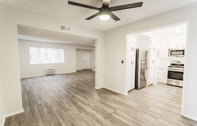 2 beds, 1.5 baths, 1,000 sqft, $2,298, Unit 200