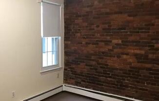 62 S HUNTINGTON