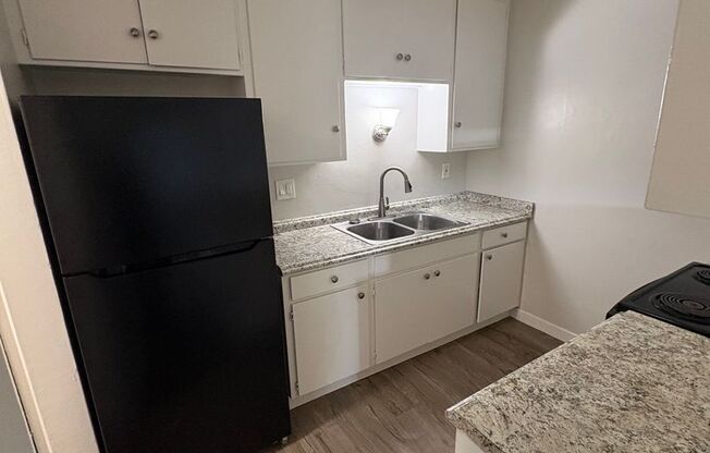 2 beds, 1 bath, 953 sqft, $2,250, Unit Unit 116