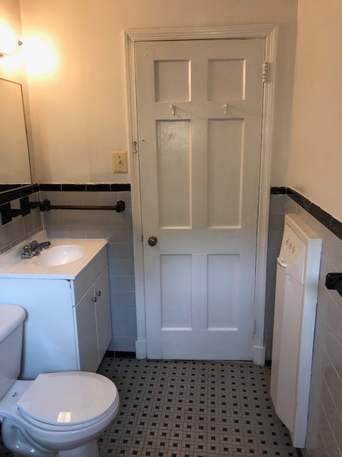 1 bed, 1 bath, 575 sqft, $1,350, Unit C20