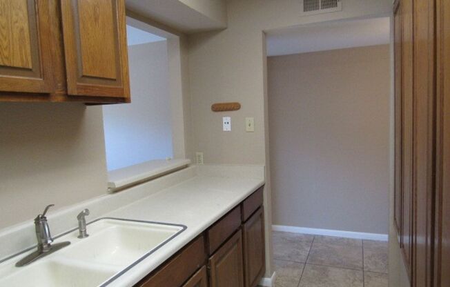 2 beds, 2.5 baths, $1,300