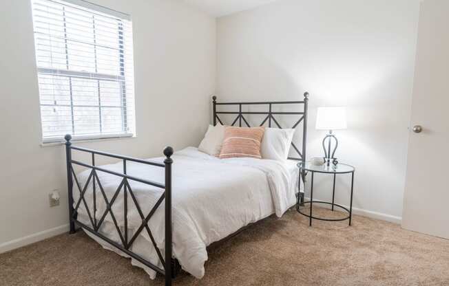 Spacious Bedrooms at Sandstone Court Apartments, Indiana