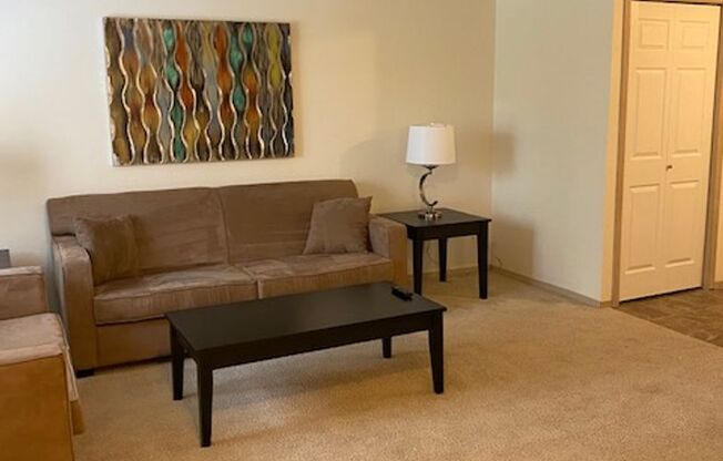 2 beds, 2 baths, 1,030 sqft, $1,765, Unit 521