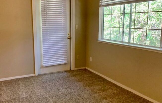 1 bed, 1 bath, 750 sqft, $1,595, Unit 610
