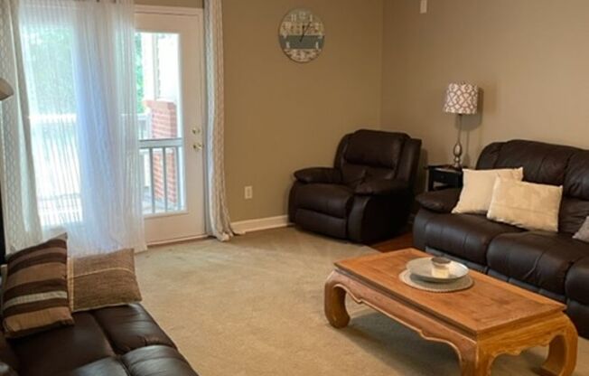 2 beds, 2 baths, $1,795