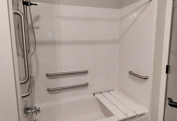 1 bed, 1 bath, $1,349, Unit 143