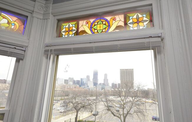 624-8 S. Racine Ave.