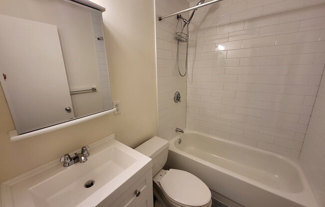 Studio, 1 bath, 500 sqft, $2,500, Unit 1212