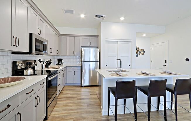 Charming Furnished One Bedroom in Downtown Phoenix