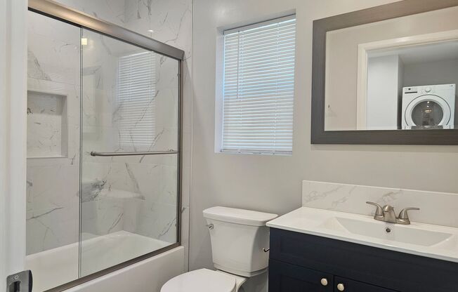 New 2 Bd, 2Ba with Large Yard!