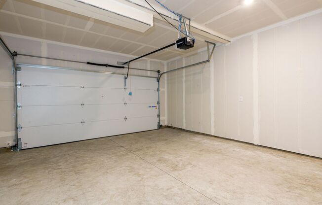 3 beds, 2.5 baths, 1,650 sqft, $2,490, Unit E-119