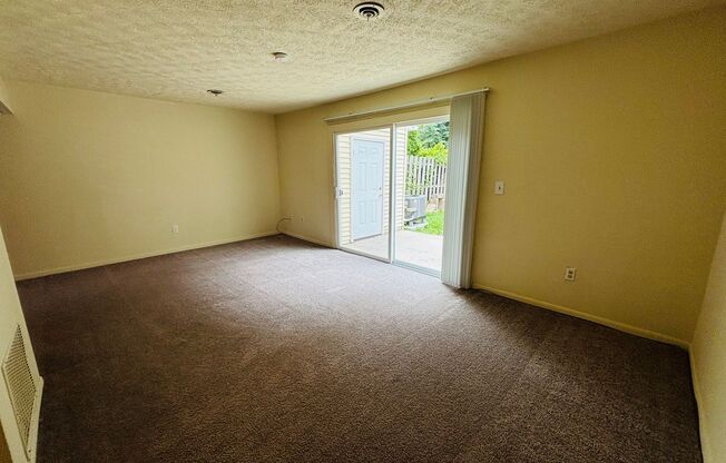 3 Bedroom 1.5 Bath Townhouse