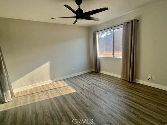834 W 17 ST