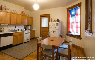 850 W Waveland Ave 2