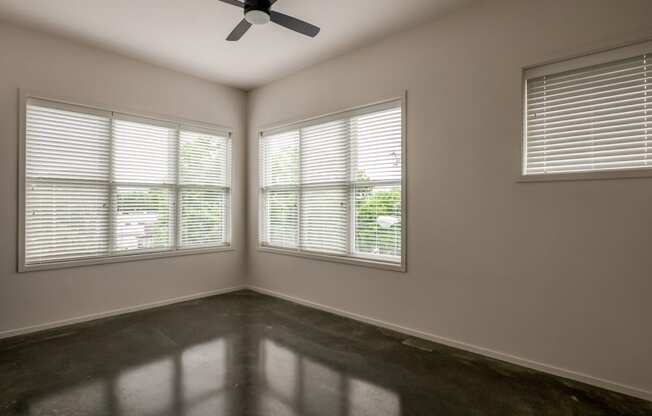 Ceiling Fan in Living Room at 2100 Acklen Flats, Tennessee