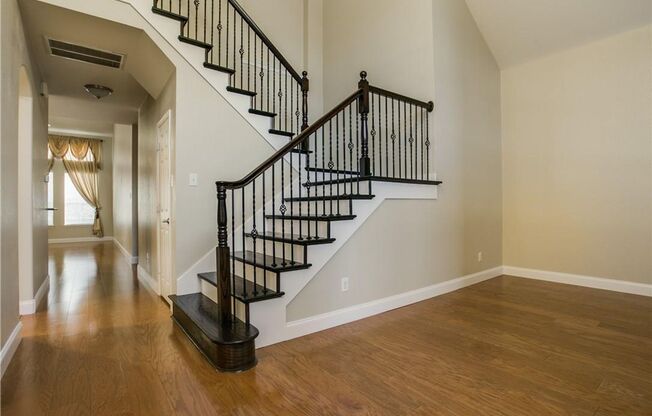 Beautifully landscaped 4 Bedroom 3 bath home located in desirable Plano location!
