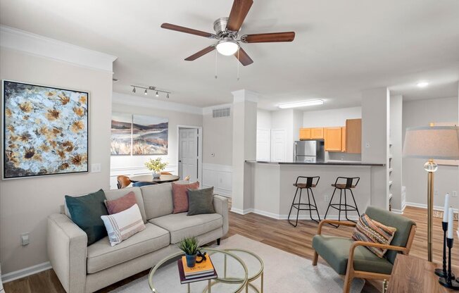 Open Floor Plans at Deer Creek Apartment Homes