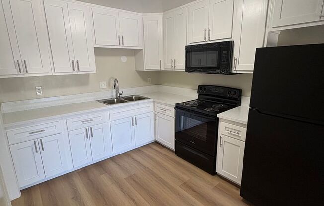 1 bed, 1 bath, 756 sqft, $1,895, Unit Unit 118